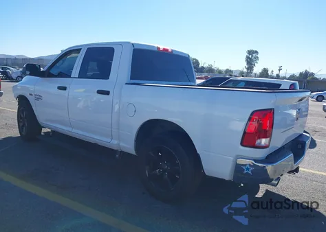 2021 Ram 1500 Classic Tradesman 4X2 5'7 Box из США, поврежденный, VIN 3C6RR6KT4MG705383